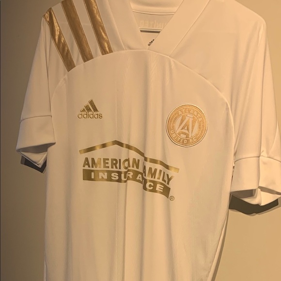 adidas Other - Atlanta United soccer jersey